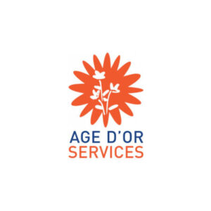 Logo d'Âge d'Or Services, avec une grande fleur rouge stylisée contenant en son centre une silhouette blanche de deux personnes, l'une semblant aider l'autre. En dessous, le nom 'ÂGE D'OR SERVICES' est écrit en lettres majuscules bleues. Ce logo suggère des services de soutien et d'assistance dédiés aux séniors.